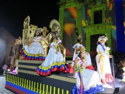 Abierto el plazo de inscripci&oacute;n para la cabalgata de carrozas de las Fiestas de Gu&iacute;a