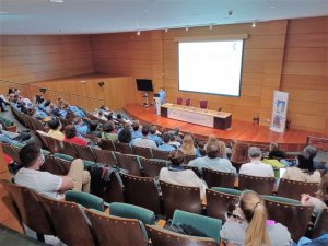 El Insular-Materno Infantil congrega a 150 profesionales en una jornada sobre reprocesamiento de endoscopios