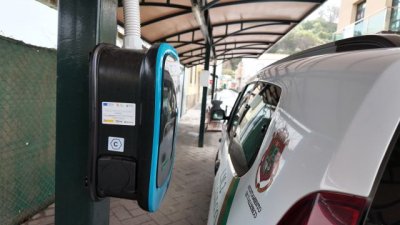 Valleseco instala nuevos puntos de recarga el&eacute;ctrica de uso exclusivo para el sector del taxi