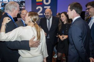 De León asiste al Foro Europeo de Turismo, con el alquiler vacacional como uno de los temas centrales