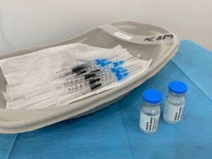 Sanidad mantiene activos puntos de vacunación contra la covid-19