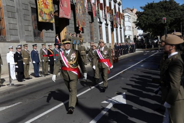 El Mando de Canarias celebra la Pascua Militar 2025 presidida por su General Jefe