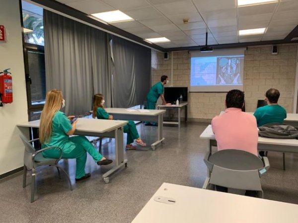 El Hospital Dr. Negrín organiza un curso nacional de Cirugía Endocrina dirigido a médicos residentes