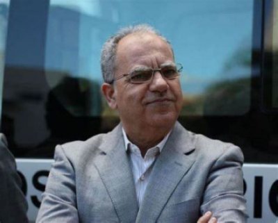 Art&iacute;culo de Opini&oacute;n: 'Es el momento de echarle cabeza', por Casimiro Curbelo