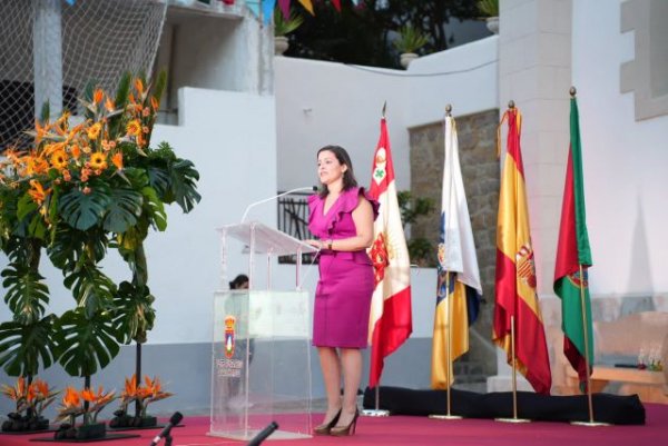 Vallehermoso celebra las primeras hogueras de San Juan declaradas como Fiesta de Interés Turístico de Canarias