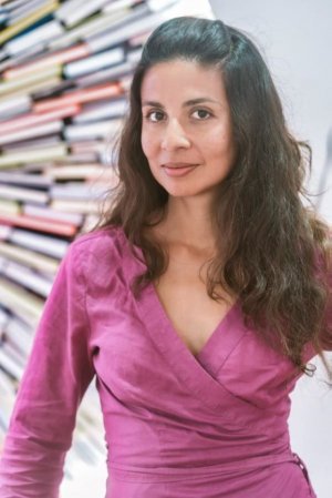 Gloria Godínez presenta en ‘Cabello de isla’ una propuesta de ecofeminismo en entornos naturales de Moya, Firgas y Agaete