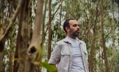 El ciclo &lsquo;Gald&oacute;s Joven&rsquo; se despide del 2023 con el concierto del cantautor Ari Jim&eacute;nez