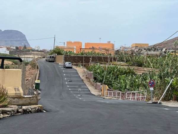 Gáldar completa el asfaltado de las calles Agustín Sánchez e Isaac Peral, en Marmolejos