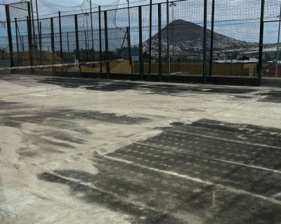 G&aacute;ldar: Comienzan los trabajos de rehabilitaci&oacute;n de dos pistas de p&aacute;del de la Ciudad Deportiva Venancio Monz&oacute;n