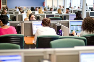 El 012 incorpora nuevos servicios para mejorar la atención a la comunidad educativa de las islas