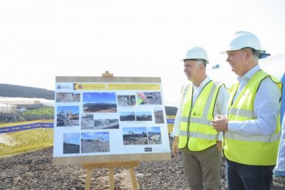 Torres comprueba el avance de la primera fase de la carretera de la costa en La Palma