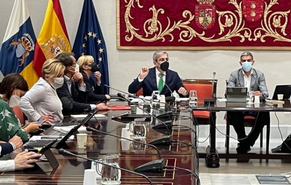 Rodr&iacute;guez defiende una fiscalidad &ldquo;justa&rdquo; que permita mantener el Estado del Bienestar