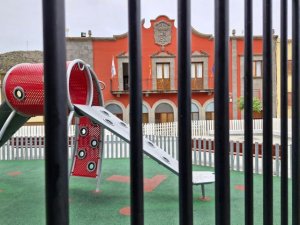 Nota de prensa de Unidos por Guía: Los plenos del despropósito