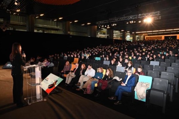 Más de 160 centros de las islas participan en la quinta edición de las Jornadas de Orientación Profesional YouLead