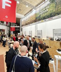 Una veintena de bodegas del Archipi&eacute;lago participan en Barcelona Wine Week de la mano del Gobierno de Canarias