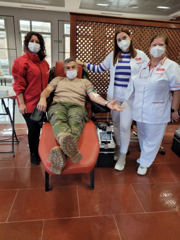 El ICHH celebra una campaña de donación de sangre en la Base Militar Alemán Ramírez