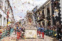 Teror celebra el Día del Pino con las calles llenas de peregrinos/as