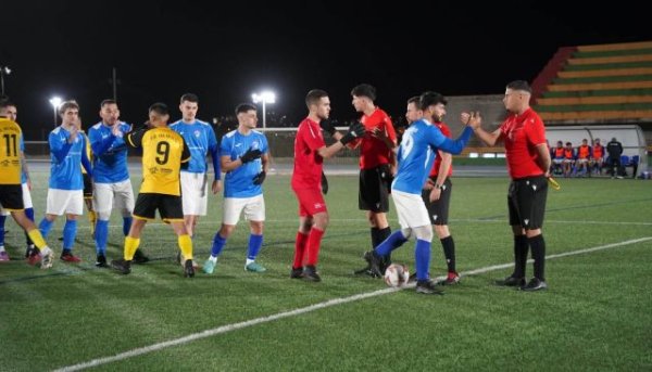 F&uacute;tbol 1&ordf; Regional: (1-2) El San Isidro no pudo con el San Nicol&aacute;s, en el debut en casa de F&eacute;lix Oramas