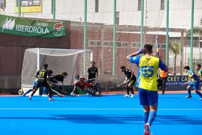 Hockey Masculino: La UD Taburiente cae ante el Atlético Terrassa por 1-5 en un encuentro complicado