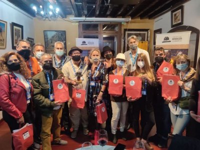 Encuentro de Gu&iacute;as de Turismo de Gran Canaria y la Orden Del Cachorro Canario