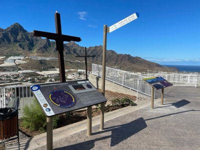 El Mirador de La Cruz del Siglo y el corredor Turístico-Paisajístico estrenan nueva señalización turística