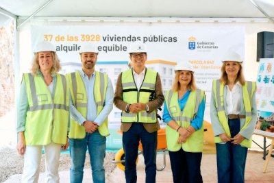 El Gobierno de Canarias pone la primera piedra de 37 nuevas viviendas p&uacute;blicas en Jin&aacute;mar con una inversi&oacute;n de 8 millones de euros