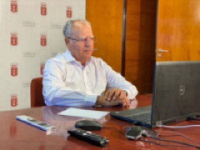 Art&iacute;culo de opini&oacute;n: 'Nubes de tormenta', por Casimiro Curbelo