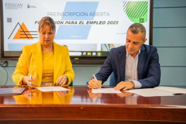 La ESSSCAN y el Colegio Oficial de Fisioterapeutas de Canarias renuevan su colaboración para impulsar la formación