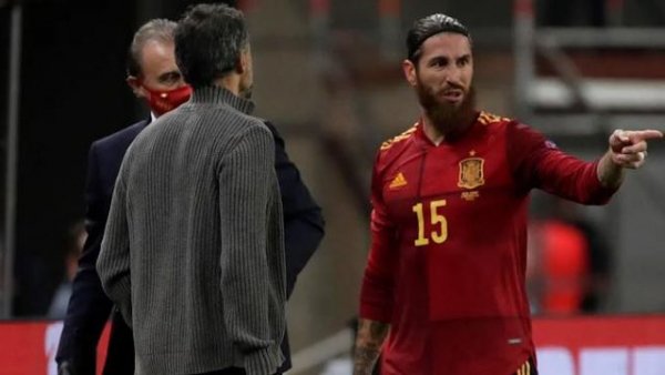Sergio Ramos espera que Luis Enrique le convoque de nuevo a la selecci&oacute;n