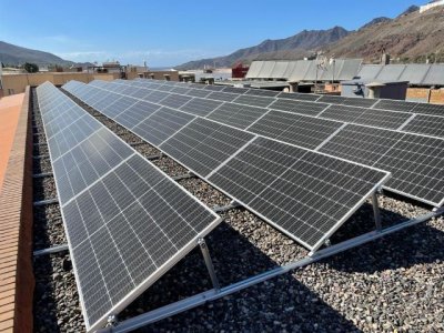 La residencia de mayores de La Aldea estrena una instalación fotovoltaica de autoconsumo