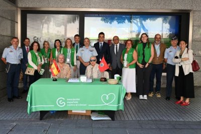 El Mando A&eacute;reo de Canarias se suma a la cuestaci&oacute;n anual de la AECC