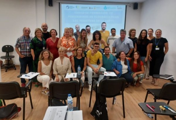 Los profesionales de Pediatría de Atención Primaria de Tenerife amplían su formación sobre ecografía