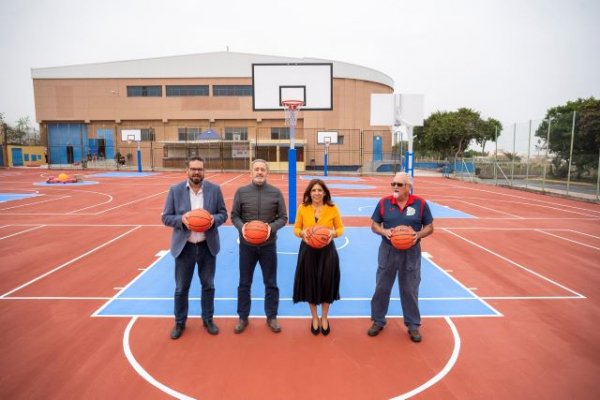 La Consejer&iacute;a de Deportes y el Ayuntamiento de Telde culminan las obras de mejora y equipamiento de las canchas exteriores del Rita Hern&aacute;ndez