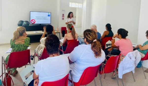 La Gerencia de Lanzarote imparte un curso para profesionales de Atención Primaria sobre deshabituación tabáquica