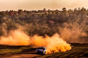 Automovilismo: Paraguay agridulce para Domínguez-Peñate