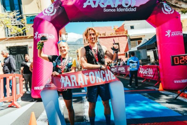Javier Hern&aacute;ndez y A&iacute;da Campos, ganadores absolutos de la Arafonche Trail 2026