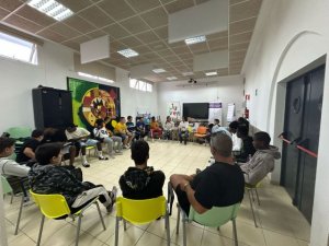 Arucas: La Concejalía de Juventud ha iniciado el taller de Batucada para jóvenes, &quot;Batucada: el latido que une Culturas&quot;