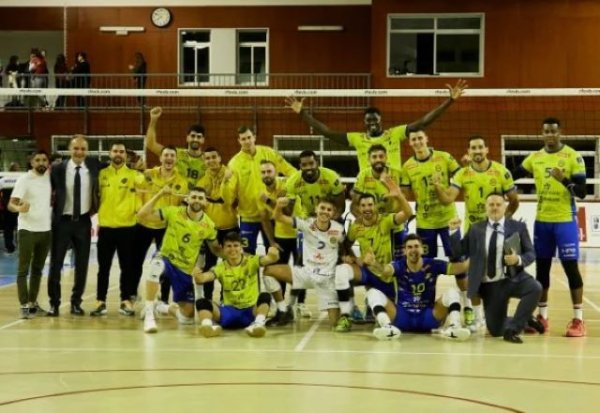 Voleibol: El CV Guaguas busca el pase a semifinales frente al CV San Roque