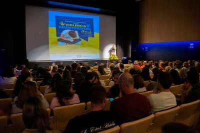 Gáldar: Gran acogida en la formación sobre prevención y actuación ante la violencia infantojuvenil en el Guaires