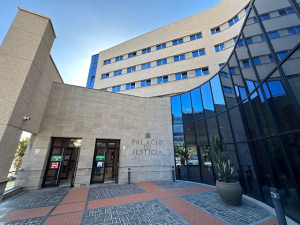 La Consejería de Presidencia licita el servicio del mantenimiento de la climatización de los edificios judiciales