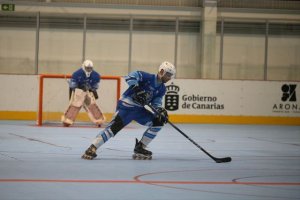 Hockey L&iacute;nea: Derrota de un mermado Arona Tenerife Guanches en el derbi canario ante Molina Sport