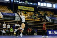 Voleibol Femenino: El CV Sayre Centro Comercial la ballena visita al CVB Bar&ccedil;a en una jornada clave