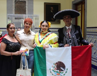 Los grupos que participarán en el Festival Intercultural de Gran Canaria, visitan Arucas