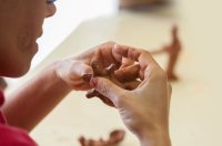 Cueva Pintada abre las inscripciones para participar en algunas de sus actividades 'En Femenino' en el mes de marzo