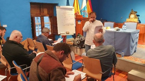 Taller participativo reflexiona y dibuja la creación de una Plataforma Ciudadana en Defensa del Patrimonio Cultural de Telde