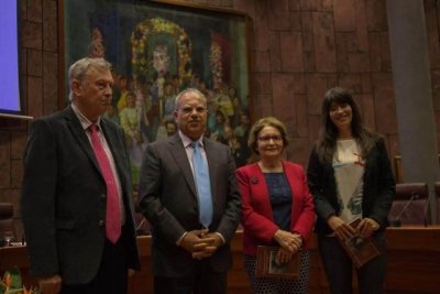 La historiadora Gloria D&iacute;az presenta la segunda edici&oacute;n de su libro &lsquo;Los Pescantes de La Gomera&rsquo;