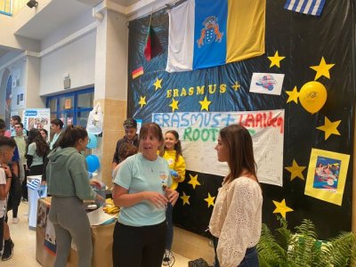 La Aldea: El Ayuntamiento agradece la implicaci&oacute;n del IES La Aldea para acoger los Erasmus Days