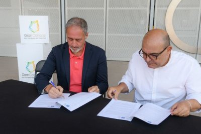 La Consejer&iacute;a de Deportes y Peque&ntilde;o Valiente firman un convenio para la puesta en marcha del programa &lsquo;Valientes en Movimiento&rsquo;