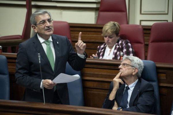 «El bajo endeudamiento permitirá a Canarias afrontar los próximos años en mejores condiciones que otras CCAA»