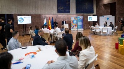 Clavijo destaca la importancia de utilizar m&eacute;todos cient&iacute;ficos para el impulso de Agenda Canaria 2030